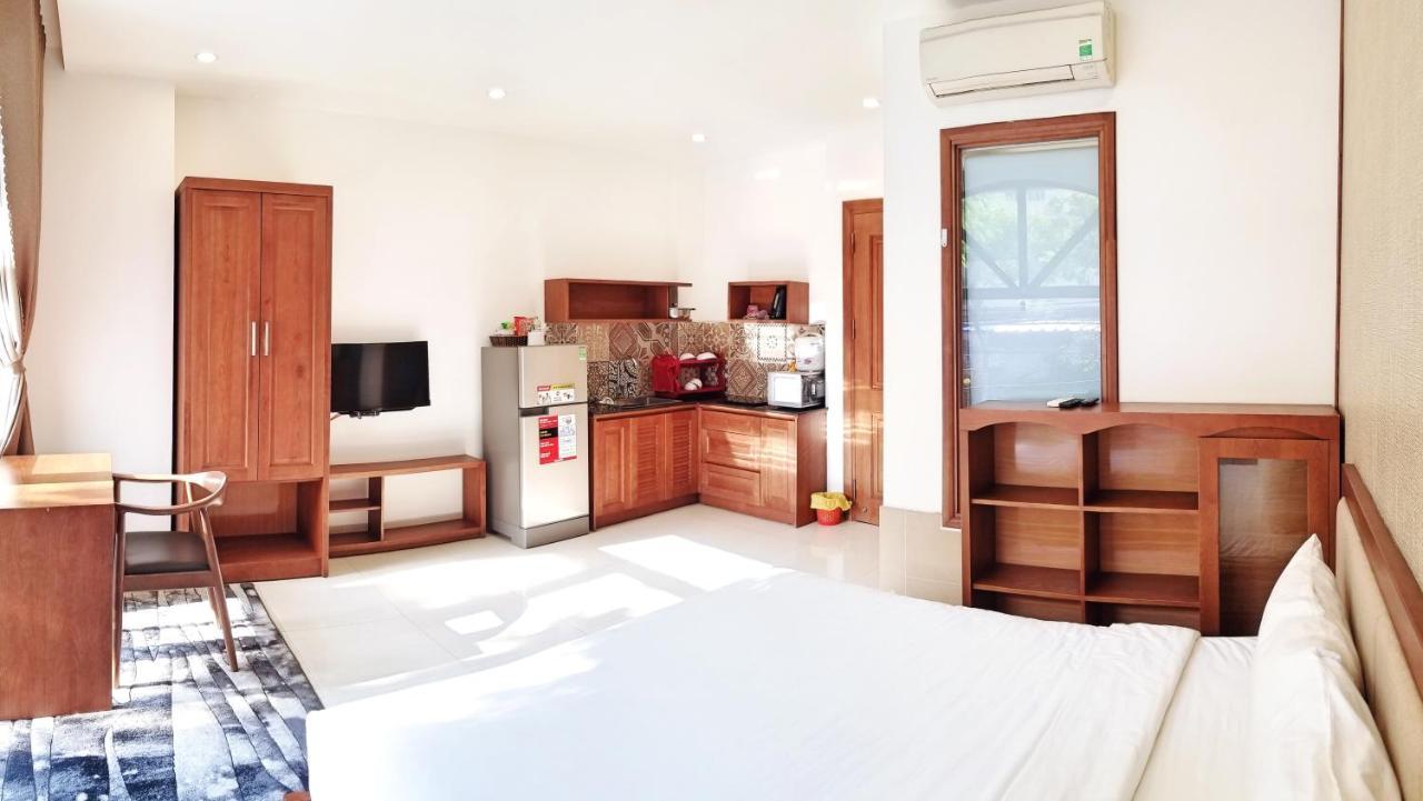Aris Beach Apartment & Hotel Da Nang Buitenkant foto
