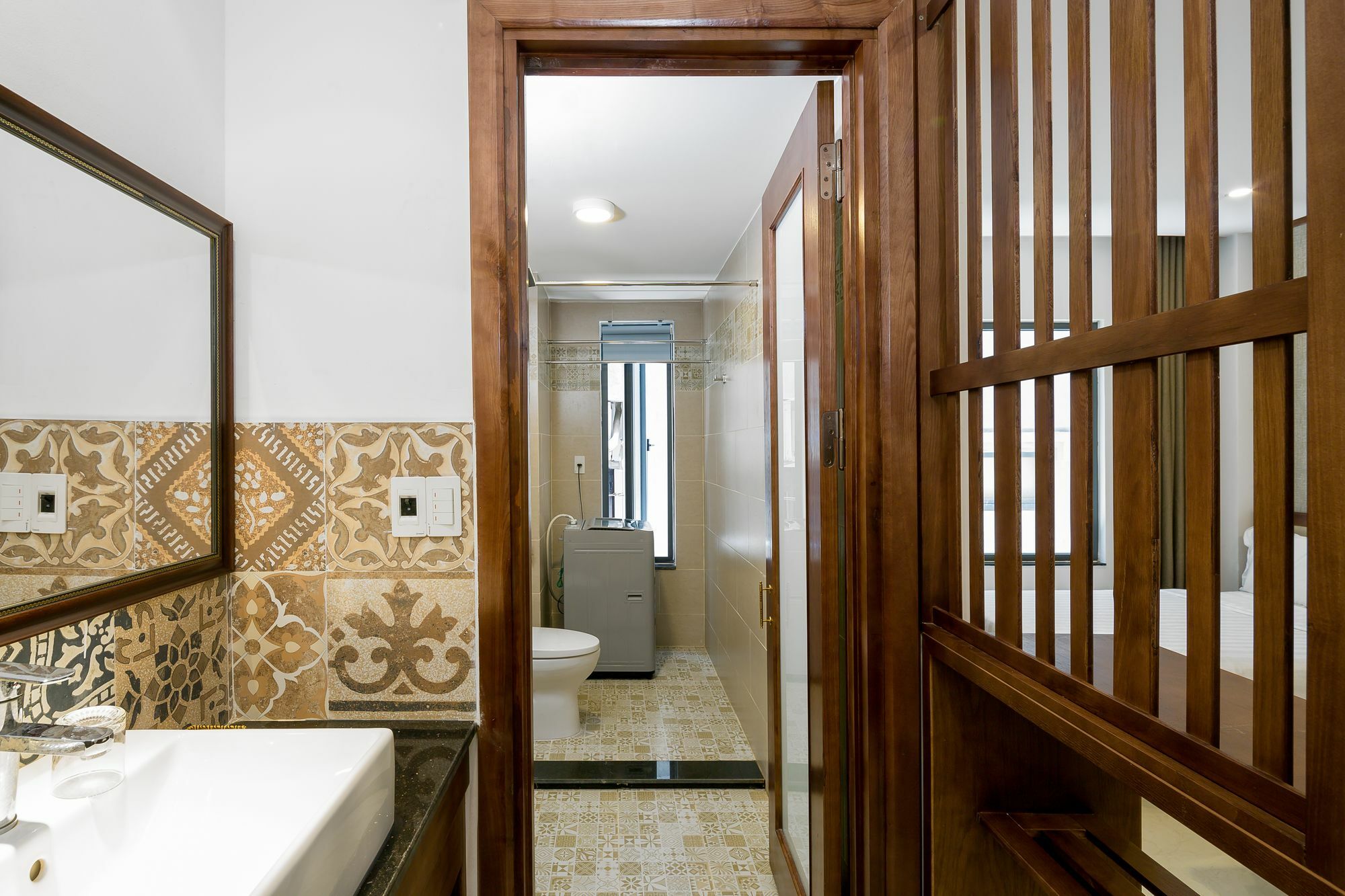 Aris Beach Apartment & Hotel Da Nang Buitenkant foto